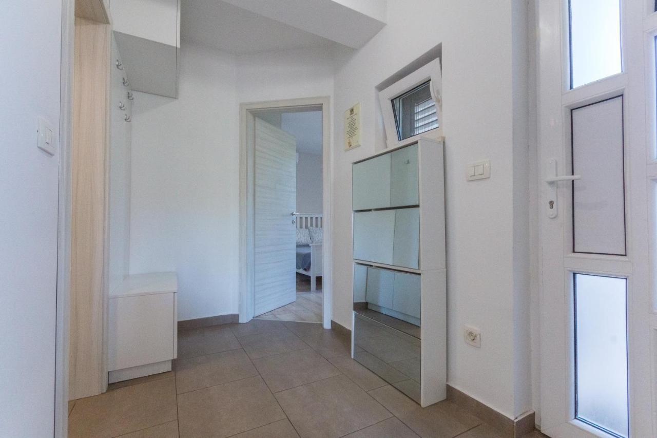 Adria Krk Apartment Krk Town Extérieur photo